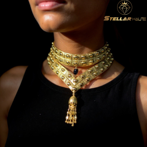 22 Karat Gold Choker Set